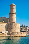 Frankreich, Bouches du Rhone, Marseille, Fort Saint Jean und ein scharfes Marseille