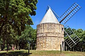 Frankreich, Var, Presqu'ile de Saint Tropez, Ramatuelle, Windmühle von Paillas