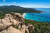 Frankreich, Corse du Sud, die Cala de Roccapina vom Genueser Turm aus gesehen
