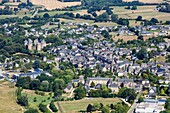 France, Mayenne, Lassay les Chateaux, the town and the fottified castle (aerial view)