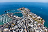 Frankreich, Manche, Granville, der Hafen, der Roc und die Pointe du Roc (Luftaufnahme)