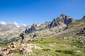 France, Alpes Maritimes, Mercantour National Park, Haute Vésubie, hiking in the Madone of Fenestre Valley, seen on Mount Ponset (2828m) from the Pass of the Five Lakes (2335m)