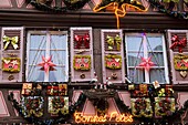 Frankreich, Haut Rhin, Colmar, Grand Rue, Weihnachtsmarkt
