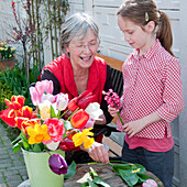 Arranging spring bouquet