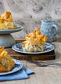 Strudel sack with grapes and marzipan