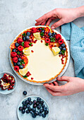 Pannacotta tart with summer berries