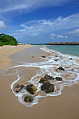 Einsamer Strand in Ahangama, Sri Lanka
