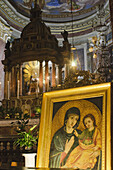 Madonna mit Kind in der Kirche St. Maria Della Scala, Stadtteil Trastevere; Rom, Italien.