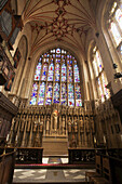 Altar in der Kapelle des Winchester College; Winchester, Hampshire, England.