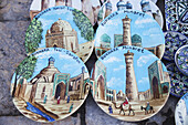 Bemalte Souvenirschilder, Altstadt; Buchara, Usbekistan.