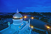 Sultan Omar Ali Saifuddien Mosque; Bandar Seri Begawan, Brunei