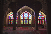 Innenraum der Nasir Al-Mulk Moschee; Shiraz, Iran