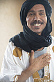 Porträt eines Wüstenführers; Merzouga, Marokko