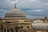 Blick auf Istanbul von der Süleymaniye-Moschee; Istanbul, Türkei.