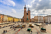 St. Mary's Basilica, Main Market Square, UNESCO World Heritage Site, Krakow, Poland, Europe
