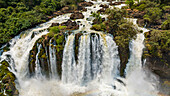 Luftaufnahme der Binga-Wasserfälle, Kwanza Sul, Angola, Afrika
