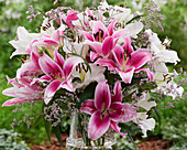 Mixed lily bouquet