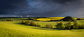 Silbury Hill, Avebury, Wiltshire, UK