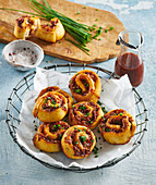 Barbecue pork rolls with herbs and cheese