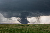Large tornado, Kimball, Nebraska, USA