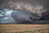 Large tornado, Ollie, Iowa, USA