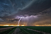 Lightning strike southern Kansas, USA