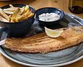 Fried sole with chips and tartar sauce