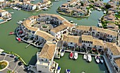Frankreich, Gard, Aigues Mortes, Hafen des Roy, der Jachthafen (Luftaufnahme)