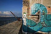 Portugal, Lissabon, Almada, am Ponto Final am Südufer des Tejo, Straßenkunst am Ufer des Tejo