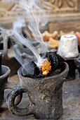 Yemen, Hadhramaut Governorate, Shibam, listed as World Heritage by UNESCO, brulee incense