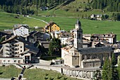Italien, Aosta-Tal, Tal von Cogne, Blick auf den Bezirk der Kirche von Cogne