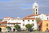 Spanien, Kanarische Inseln, Teneriffa, Provinz Santa Cruz de Tenerife, Garachico, historisches Zentrum (16.-17. Jahrhundert) mit der Kirche Santa Ana