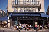 Frankreich, Paris, Stadtteil Les Halles, Straße Montorgueil, Terrasse des Kaffeerestaurants La Pointe