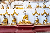 Myanmar (Burma), Karen-Staat, Hpa An, Höhle mit geschnitztem Kaw Gone Buddha