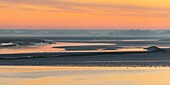 France, Somme, Baie de Somme, Dawn on the bay from the quays of Saint-Valery along the channel of the Somme