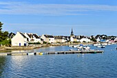 France, Morbihan, Gulf of Morbihan, Regional Natural Park of the Gulf of Morbihan, Locmariaquer, port of Locmariaquer