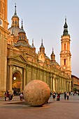 Spain, Aragon Region, Zaragoza Province, Zaragoza, Plaza del Pilar, World Ball (Bola del Mundo) and Basilica del Pilar (Our Lady of Pilar)