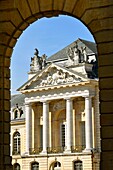 France, Cote d'Or, Dijon, area listed as World Heritage by UNESCO, place de la Libération (Liberation Square) and the Palace of the Dukes of Burgundy which houses the town hall and the Museum of Fine Arts