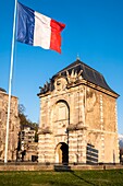 Frankreich, Isere, Grenoble, Porte de France ist Teil der Festungsmauern, die von Lesdiguières im 17.