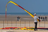 Frankreich, Pas de Calais, Opale Coast, Berck sur Mer, Berck sur Mer International Kite Meetings, 9 Tage lang empfängt die Stadt 500 Drachen aus der ganzen Welt zu einem der wichtigsten Kite-Events der Welt