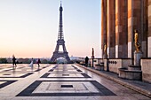 France, Paris, area listed as World Heritage by UNESCO, Place du Trocadero and Eiffel Tower