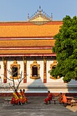 Laos, Luang Prabang, Vat Nong Sikhounmuang