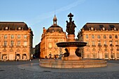 France, Gironde, Bordeaux, area listed as World Heritage by UNESCO, Saint Pierre district, Place de la Bourse (Square of Bourse) and the three graces fountain