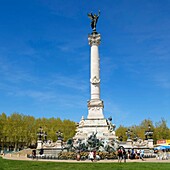 Frankreich, Gironde, Bordeaux, zum Weltkulturerbe gehörendes Gebiet, Stadtteil Quinconces, Quinconces-Platz und das Denkmal der Girondins