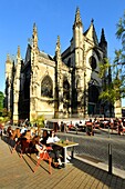 Frankreich, Gironde, Bordeaux, von der UNESCO zum Weltkulturerbe erklärtes Gebiet, Stadtteil Saint Michel, Meynard-Platz, Basilika Saint Michel, erbaut zwischen dem 14. und 16.