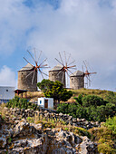 Windmühlen von Patmos Chora, Insel Patmos, Dodekanes, Griechische Inseln, Griechenland, Europa