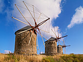 Windmühlen von Patmos Chora, Insel Patmos, Dodekanes, Griechische Inseln, Griechenland, Europa