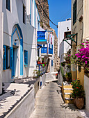 Straße der Stadt Mandraki, Insel Nisyros, Dodekanes, Griechische Inseln, Griechenland, Europa