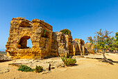 Greek Fortifications, southern city wall, Valle dei Templi (Valley of Temples), UNESCO World Heritage Site, Hellenic architecture, Agrigento, Sicily, Italy, Mediterranean, Europe