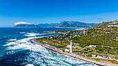 Luftaufnahme des Slangkop-Leuchtturms, Kapstadt, Kap-Halbinsel, Südafrika, Afrika